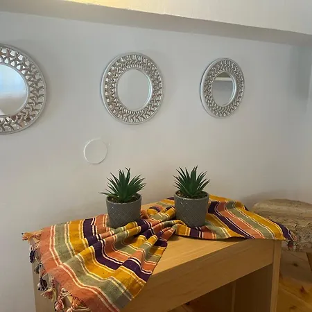 아파트 La Casa De Tsampika *