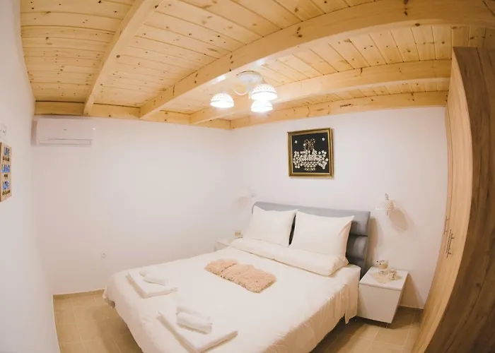 La Casa De Tsampika * Koskinou (Rhodes)