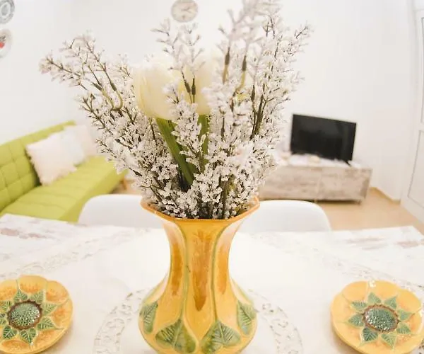 La Casa De Tsampika * Koskinou (Rhodes)