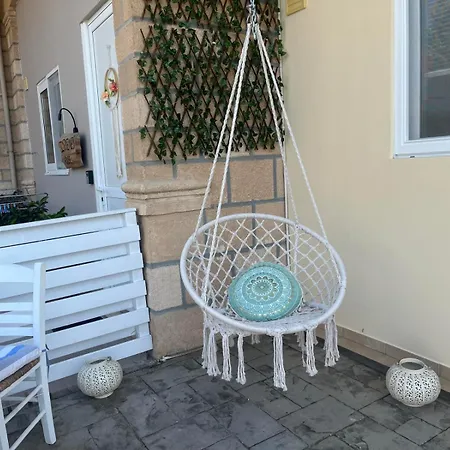 아파트 La Casa De Tsampika