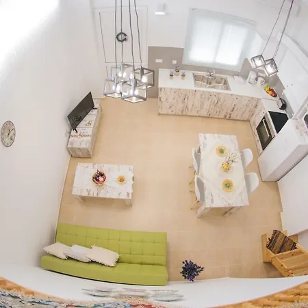 La Casa De Tsampika * Koskinou (Rhodes)