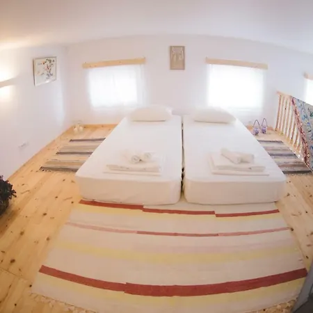 La Casa De Tsampika * Koskinou (Rhodes)