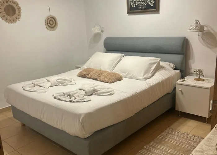 La Casa De Tsampika * Koskinou (Rhodes)
